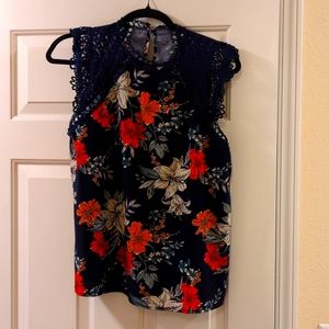 Women's shein size large, brand new, lace sleeveless blouse, blue,floral keyhole